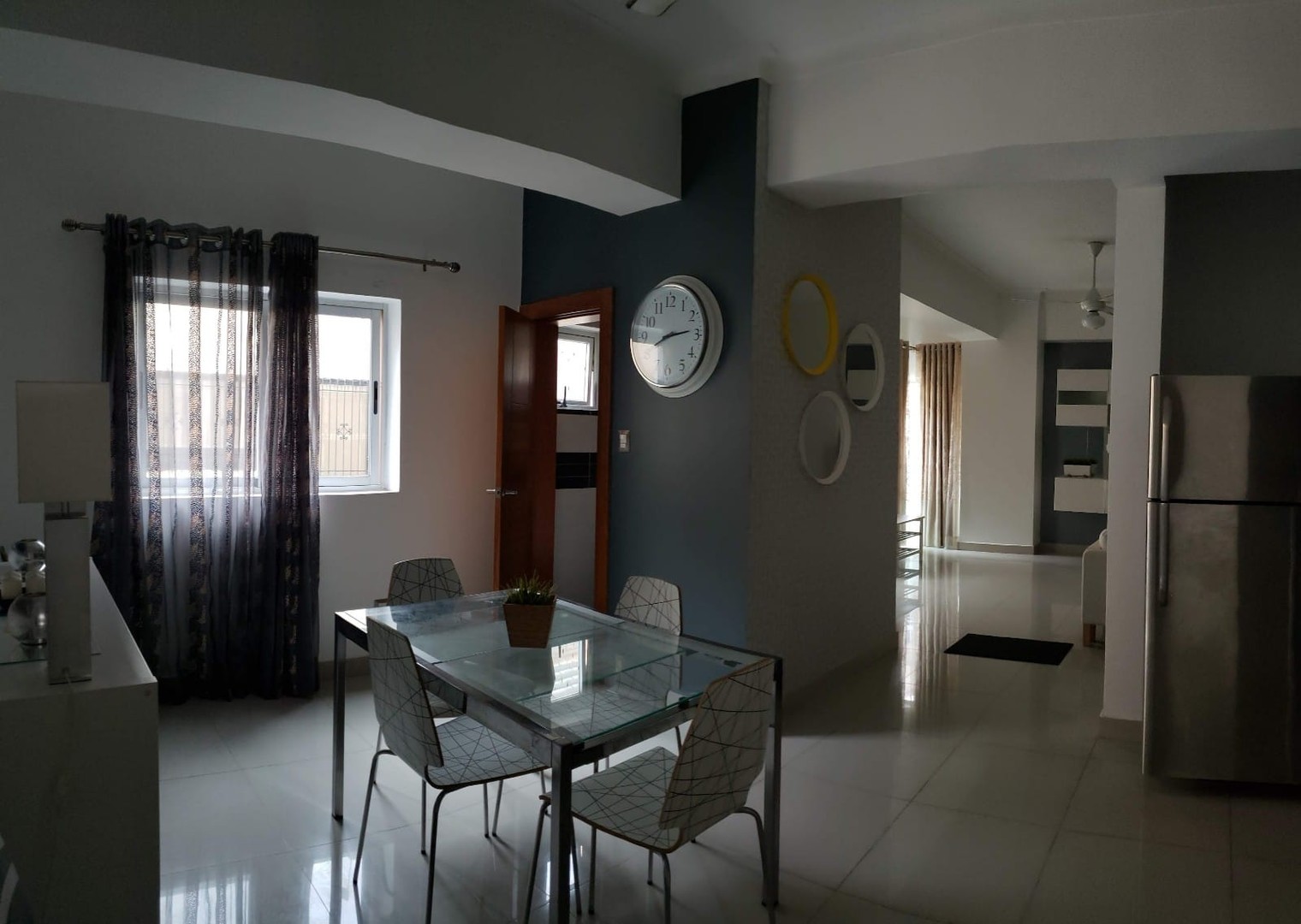 apartamentos - 
SIN INTERMEDIARIOS RENTO APARTAMENTOS MODERNO CON 2 PARQUEOS ESTILO MODERNOO
 0