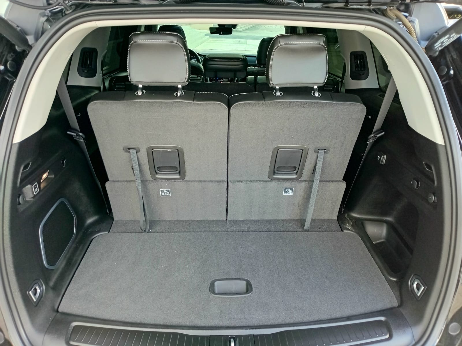 jeepetas y camionetas - Jeep Grand Cherokee Limited 2022 3