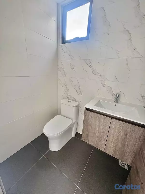 apartamentos - alquiló ensanche naco piso 7 tres habitaciones con su baño dos parqueos  7
