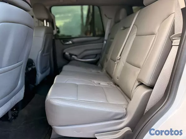 jeepetas y camionetas - Chevrolet Tahoe LT 2015 7