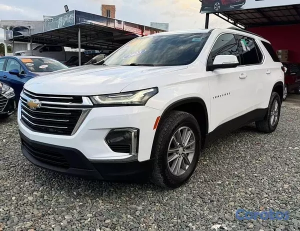 jeepetas y camionetas - Chevrolet Traverse LT 2023
 3