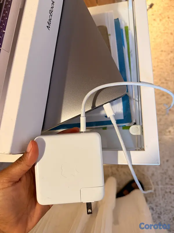 computadoras y laptops - MacBook Pro 16 pulgadas  2