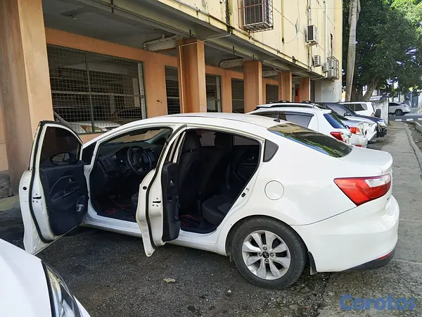 carros - VENDO KIA RIO 2016 EN BUENAS CONDICIONES 2