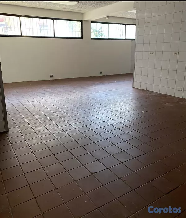 oficinas y locales comerciales - LOCAL COMERCIAL ENSANCHE JULIETA  4