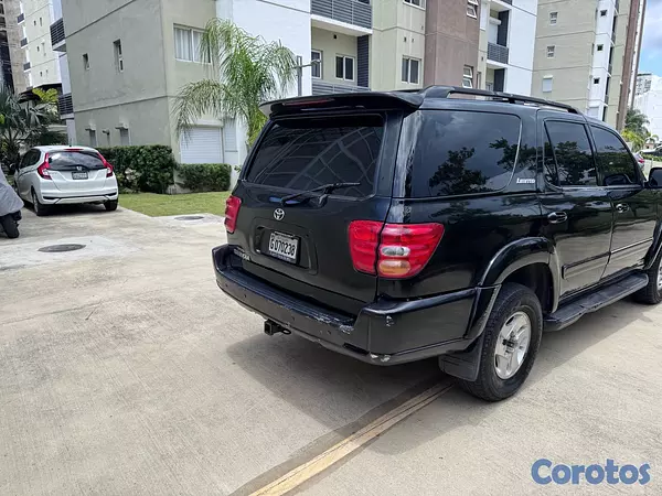 jeepetas y camionetas - Toyota Sequoia 2001 3