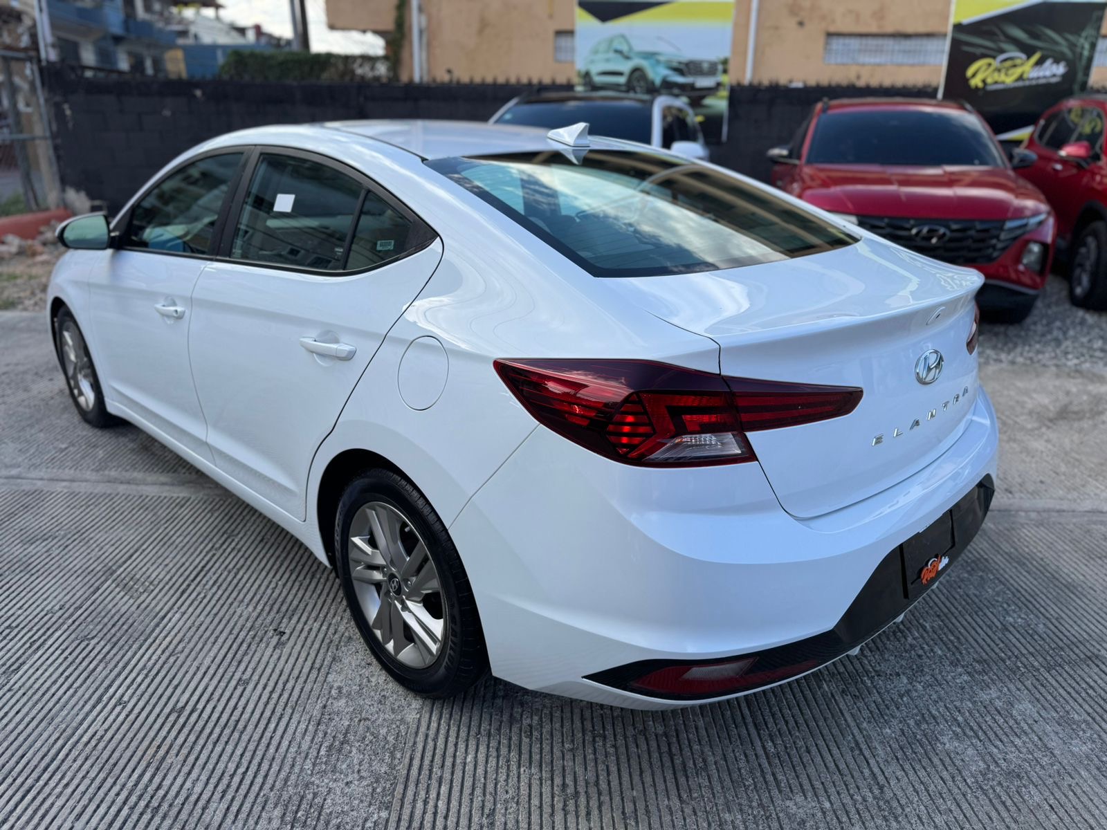 carros - Hyundai Elantra SE 2019 3
