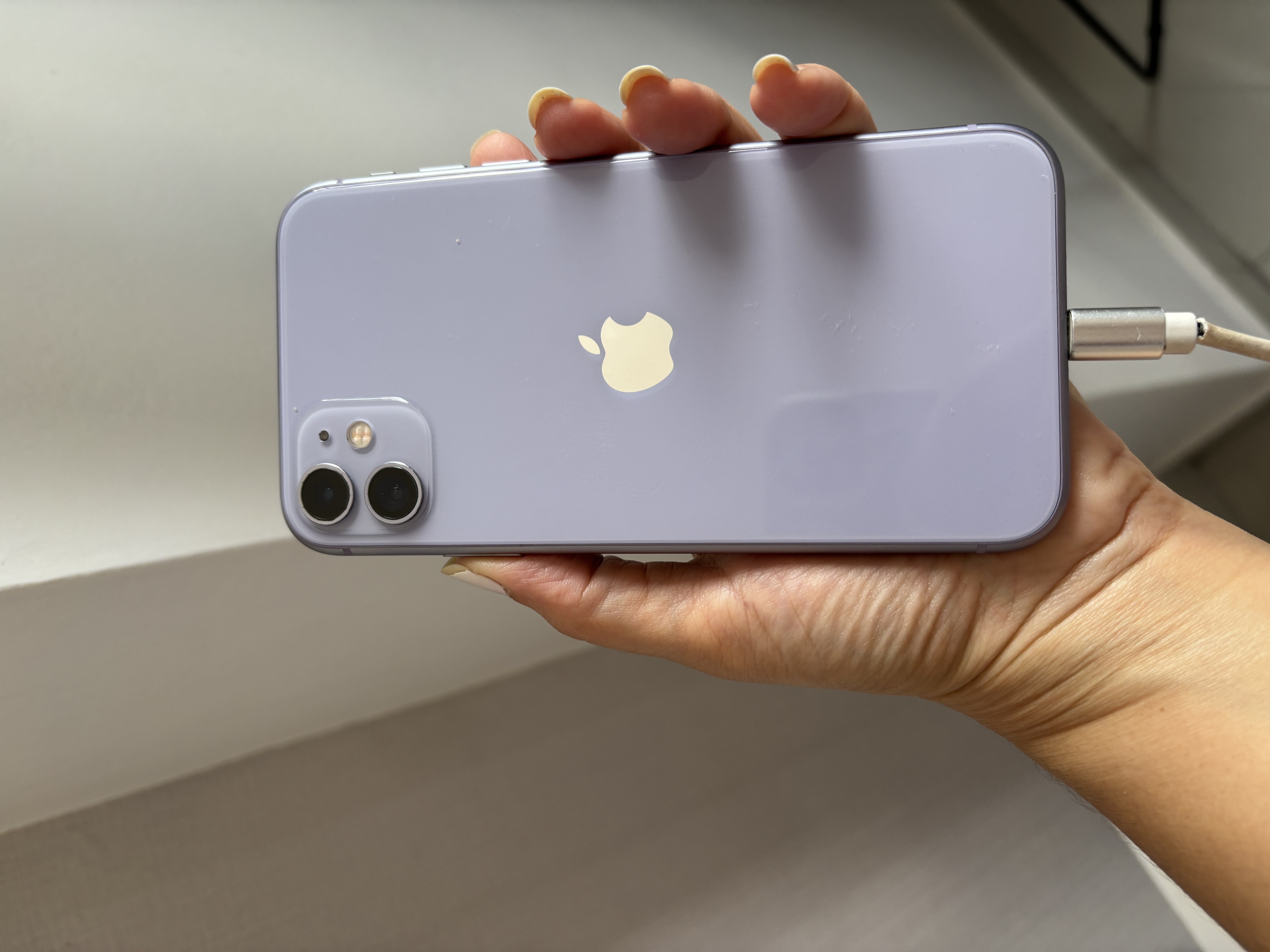 celulares y tabletas - iPhone 11 sencillo, comprado en USA