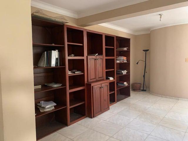 casas - Venta de casa de 3 habitaciones en Altos de arroyo hondo II 9