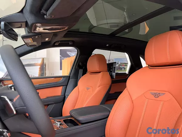 jeepetas y camionetas - Bentley Bentayga 8