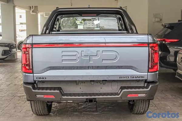 jeepetas y camionetas - BYD Shark 2026 3