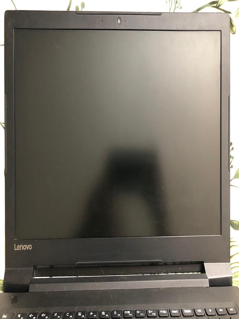 computadoras y laptops - Laptop Lenovo V110-15ISK 1
