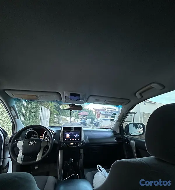 jeepetas y camionetas - Toyota Prado VX 2012 8