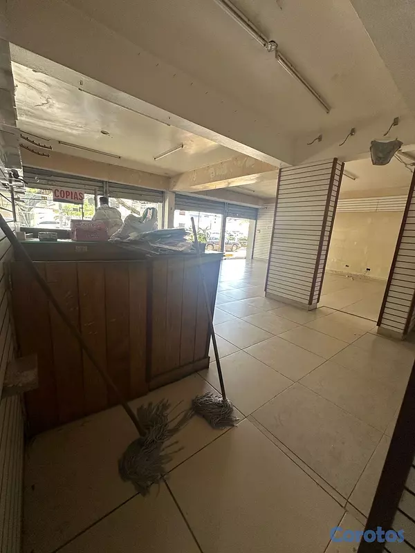 oficinas y locales comerciales - LOCAL COMERCIAL GASCUE  3