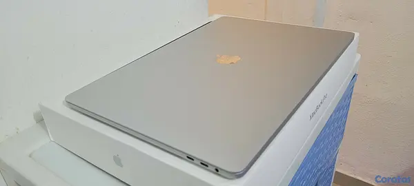 computadoras y laptops - apple Macbook pro Retina 15 Pulg Core i7 Ram 16gb ddr4 Disco 512gb SSD año 2018 3