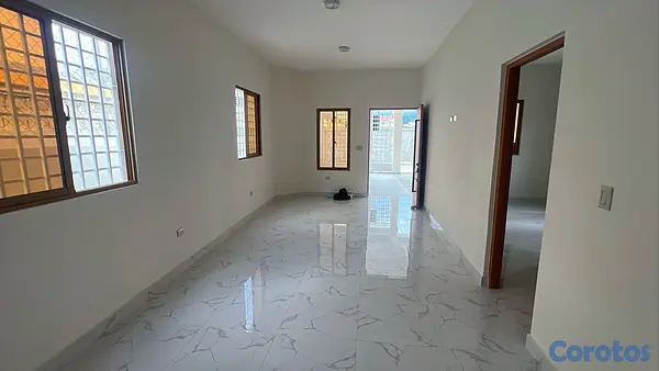 casas - ¡Atractiva propiedad a la venta en La Vega!
¡FINACIAMIENTO DISPONIBLE! 4