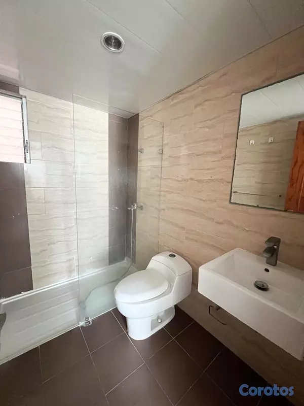 apartamentos - Alquiler de apartamento en Renacimiento de 3 habit 5
