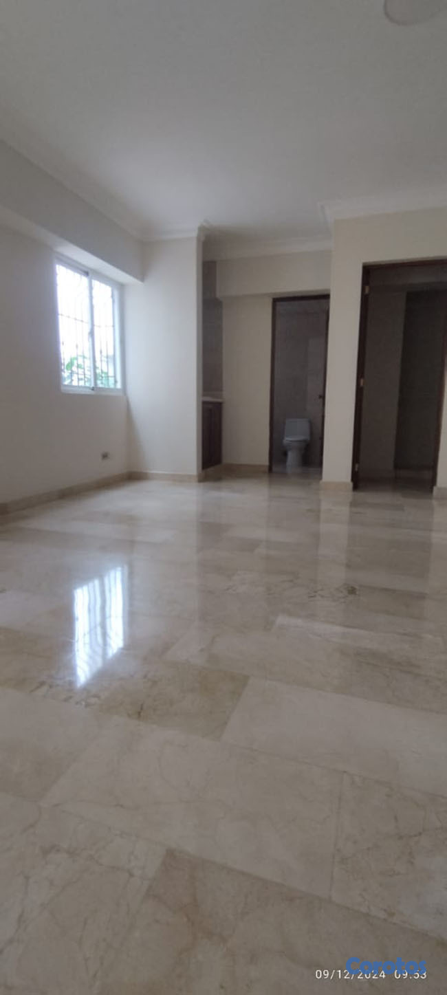 apartamentos - El Real amplio Apartamento 200mts, 3hab excelente 4