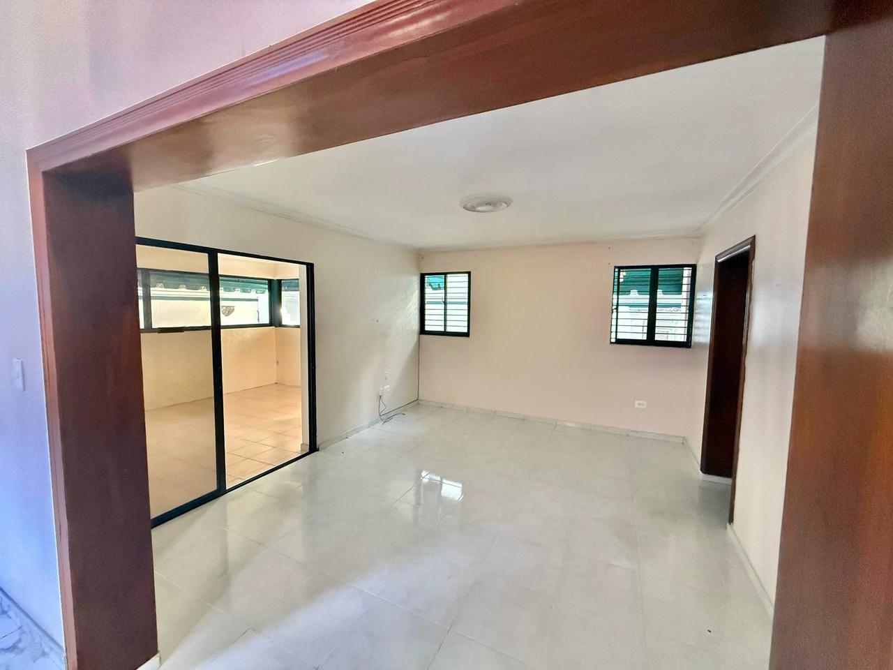 casas - Casa en alquiler Bella Vista Sur  1