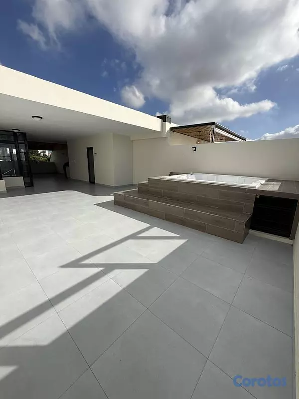 apartamentos - ALQUILO VACIO APART. DE 1 HAB. PISO ALTO PRÓX. A P 6