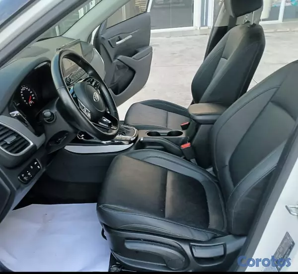 jeepetas y camionetas - KIA SELTOS 2022 BLANCO DIESEL 7