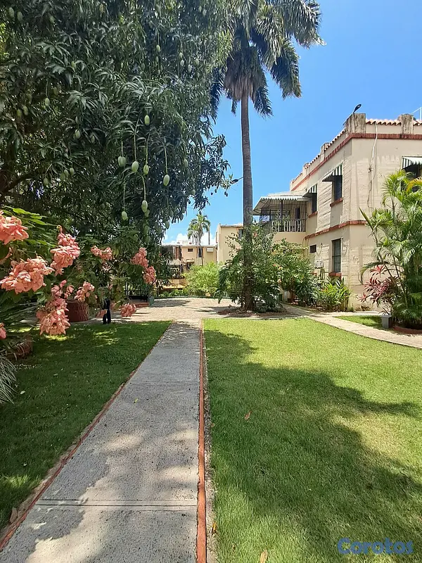 apartamentos - Apartamento clasico con terraza en Gazcue  9