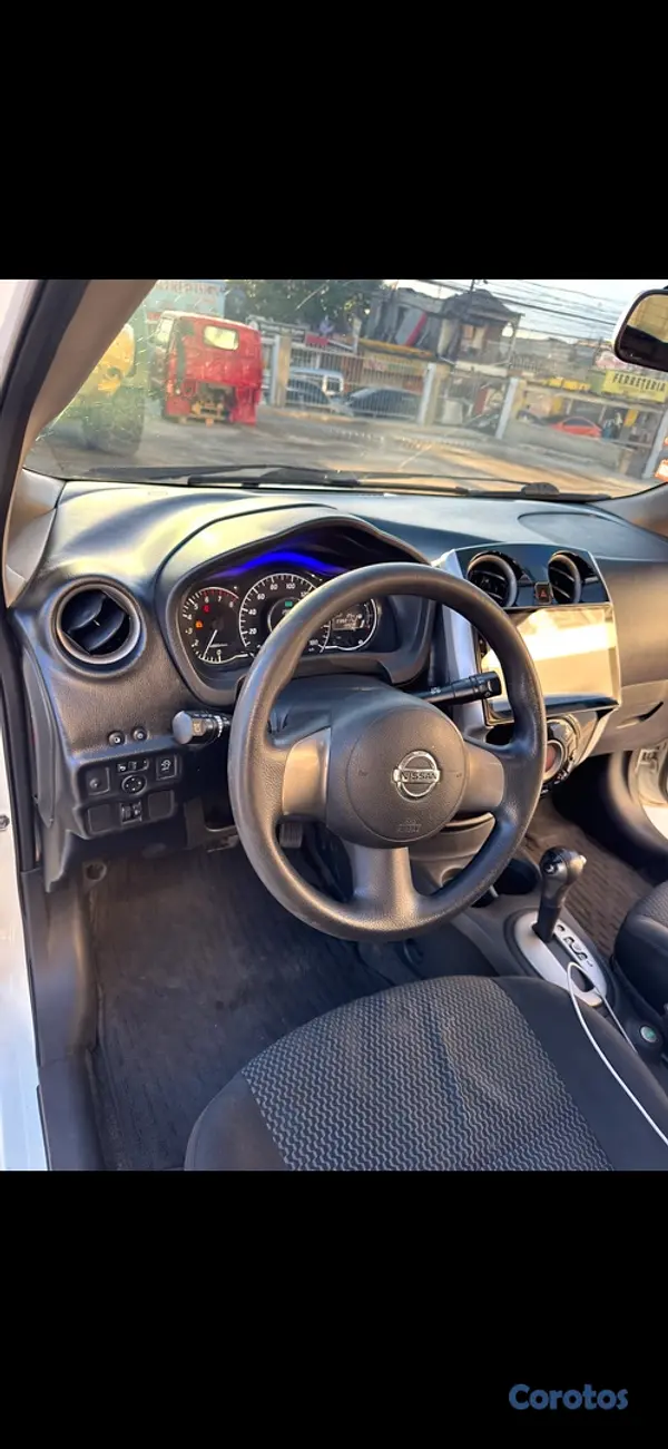 carros - Nissan Note 2014  8