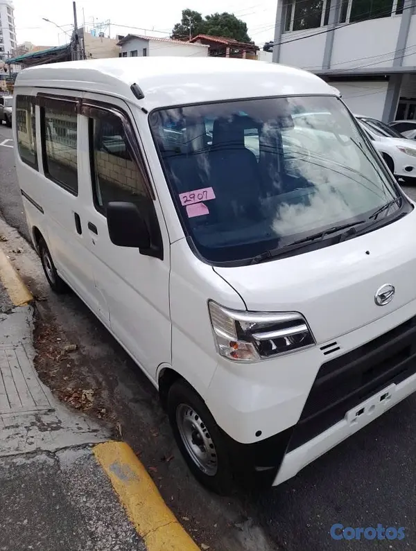 jeepetas y camionetas - Daihasut Hijet Cargo 2