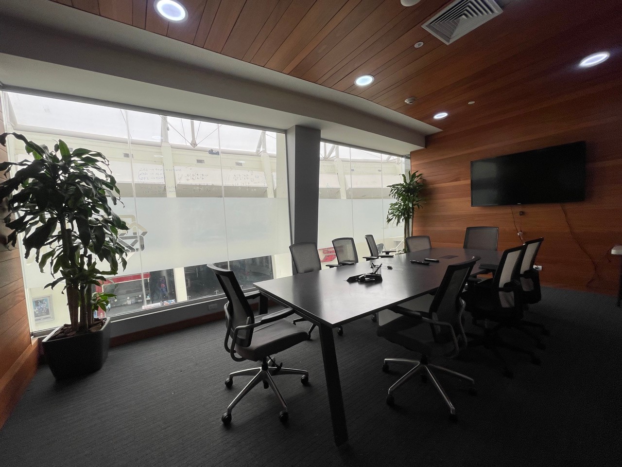 oficinas y locales comerciales - Local en Citi Tower Acropolis Center Piantini Piso 9 con 776 metros 9