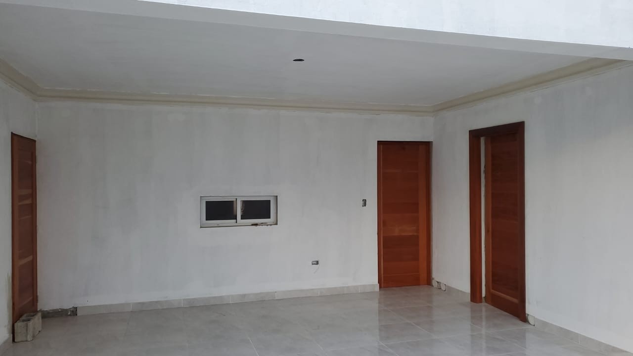 casas - Casas de dos niveles con patio para piscina (Residencial 335) 2