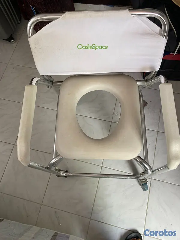Salud y Equipamiento Médico - Silla Sanitaria 3