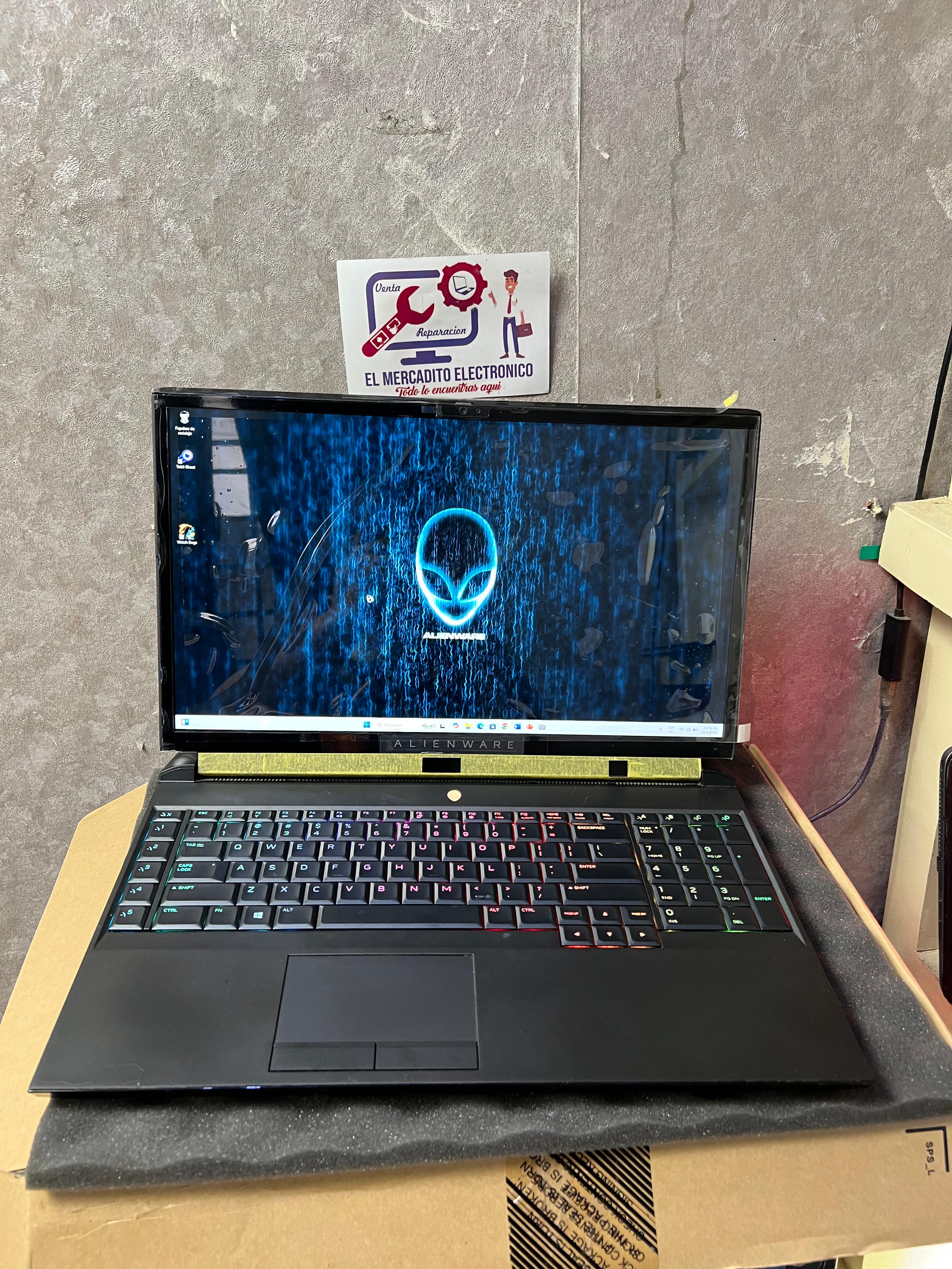 computadoras y laptops - RD$53,500 LAPTOP GAMING Alienware Area 51m 
