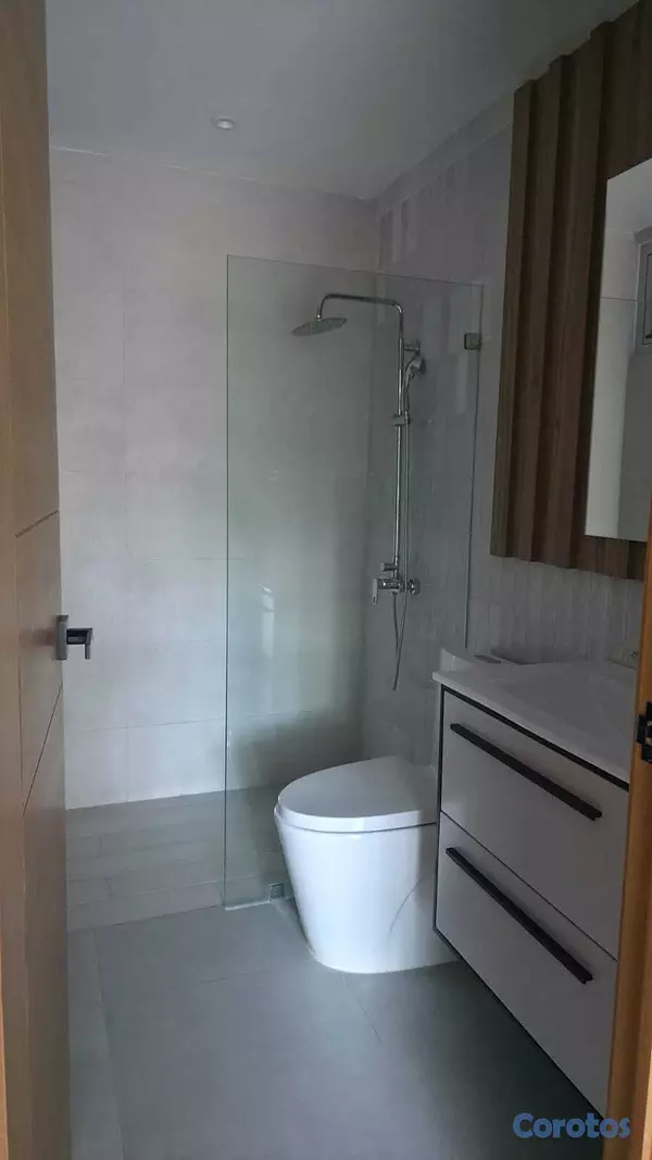 apartamentos - Urb.Real 2da con Terraza terminaciones de 1ra excelente ubicación y distribución 12