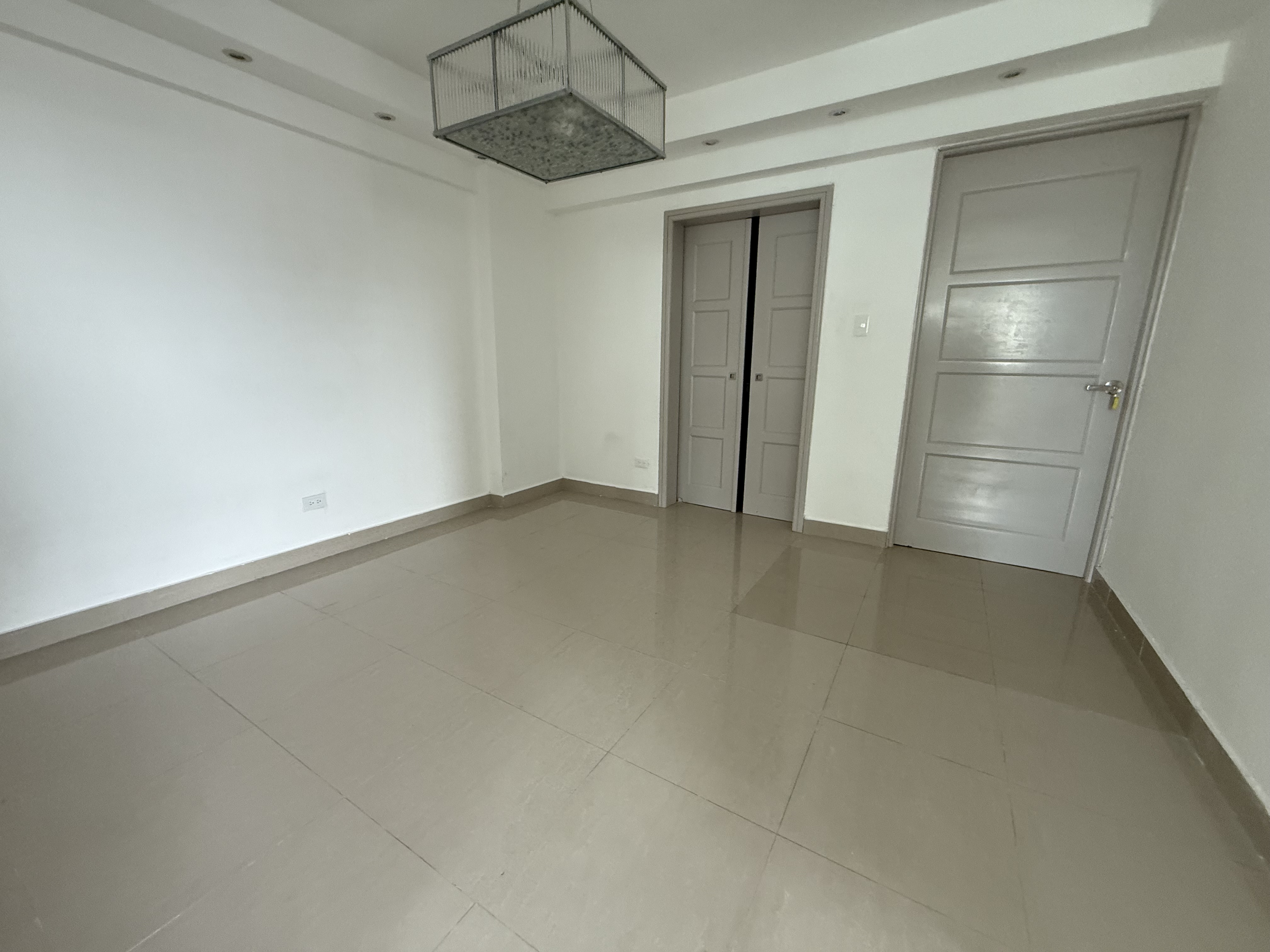 apartamentos - Alquilo apartamento en vergel 160 metro de apartam 2