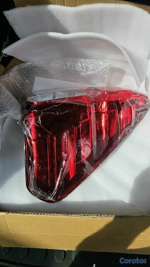 repuestos - farol toyota hilux 3