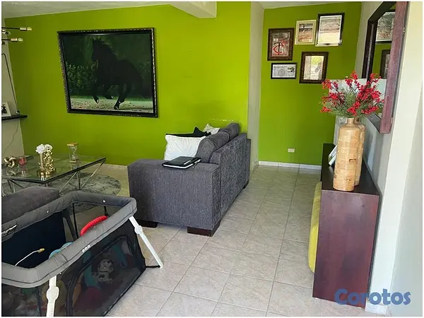 casas - VENDO CASA 2 NIV.,  3 APTOS + SOLAR ATRAS, 423 Mts 3