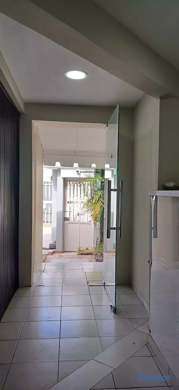 apartamentos - casa en alquiler - Los restauradores  10