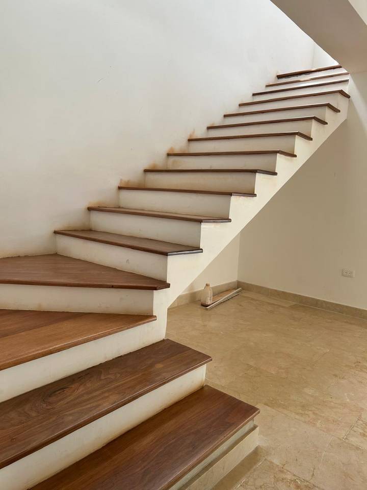 penthouses - Penthouse de 3 niveles en Naco  9