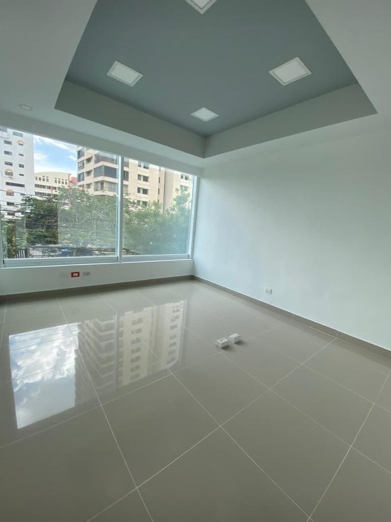 oficinas y locales comerciales - Se alquila hermoso Local de 2 niveles para oficina o consultorios 3