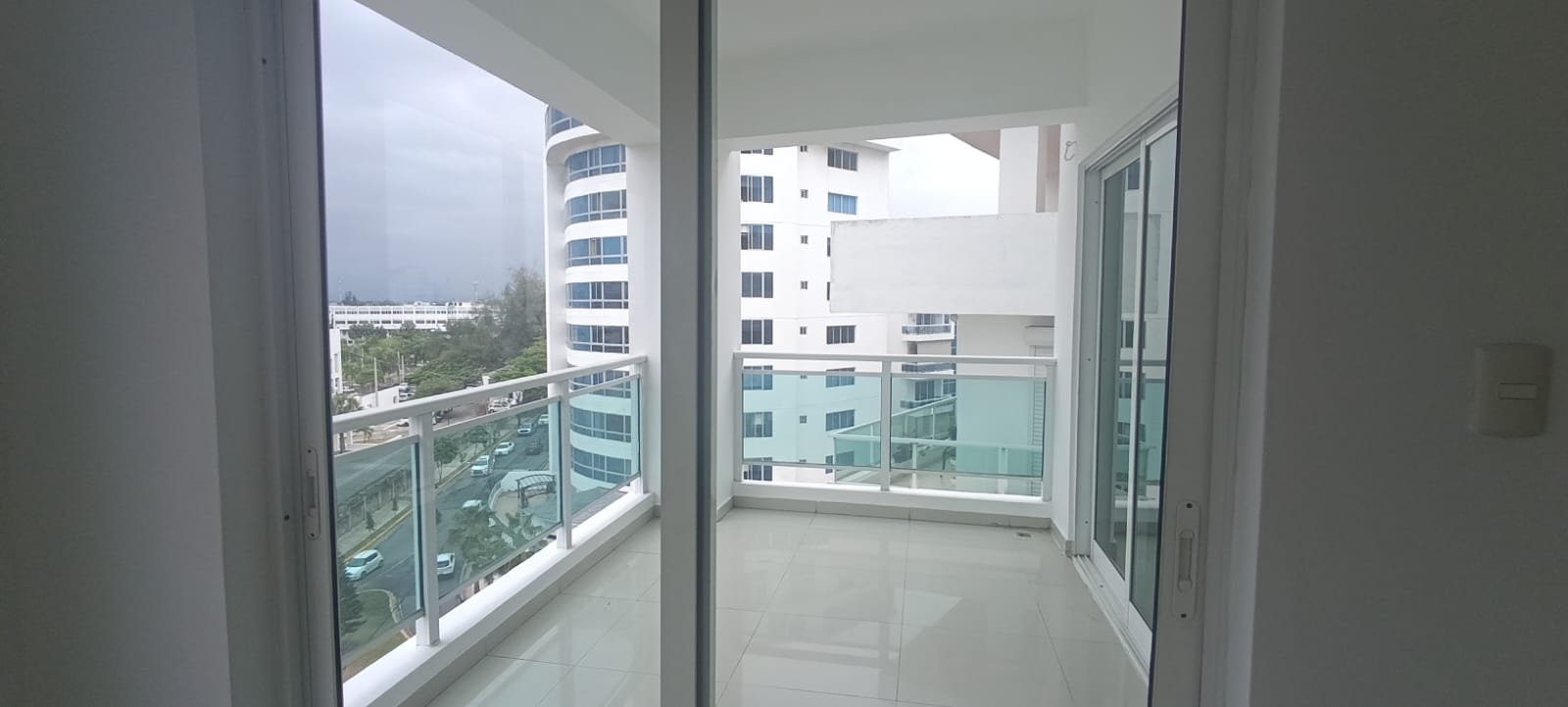 apartamentos - Renacimiento Impecable apartamento de 3hab 1