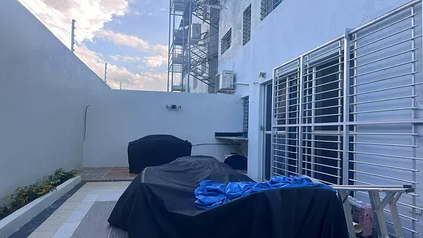 apartamentos - Apartamento en venta en Quintas de Pontezuela, 188 m², 3 hab. 6