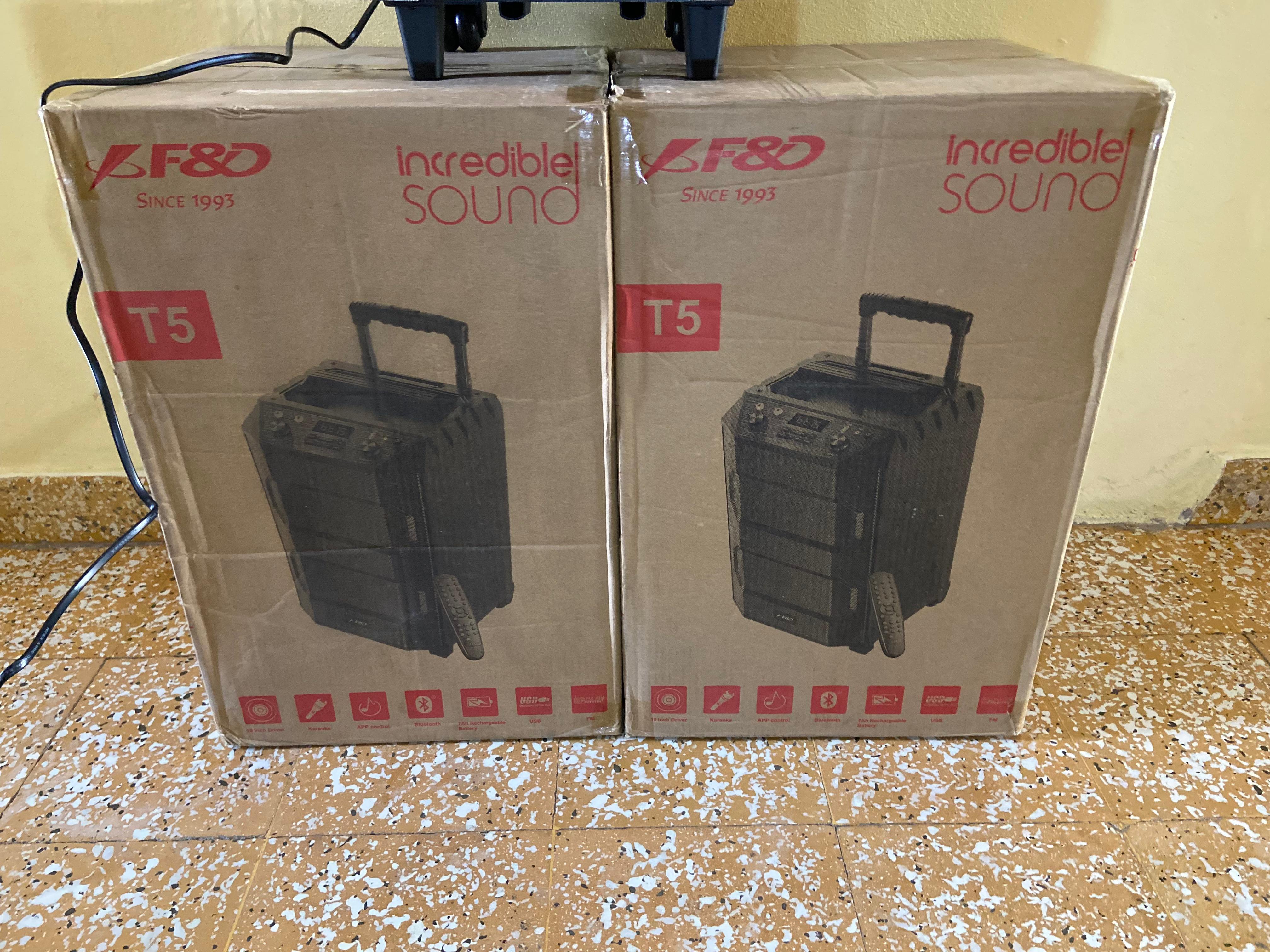 camaras y audio - Bocinas amplificadas Fenda (F&D) 10 pulgadas modelo T5 recargable. 3
