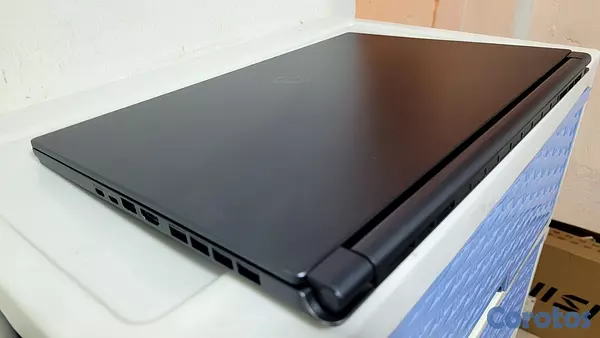 computadoras y laptops - Laptop msi stealth 15 Pulg Core i7 11th Gen Ram 16gb Disco m2 1tb RTX 3060 6GB  3