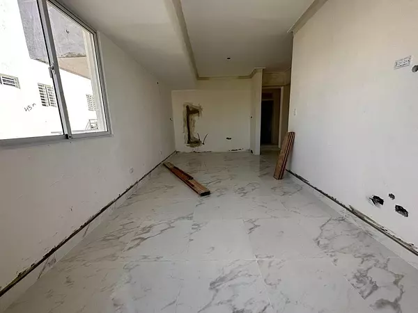 apartamentos - Se vende apartamento en Av. Independencia KM 9 10