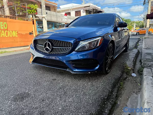 carros - Mercedes C300 Edición limitada  9