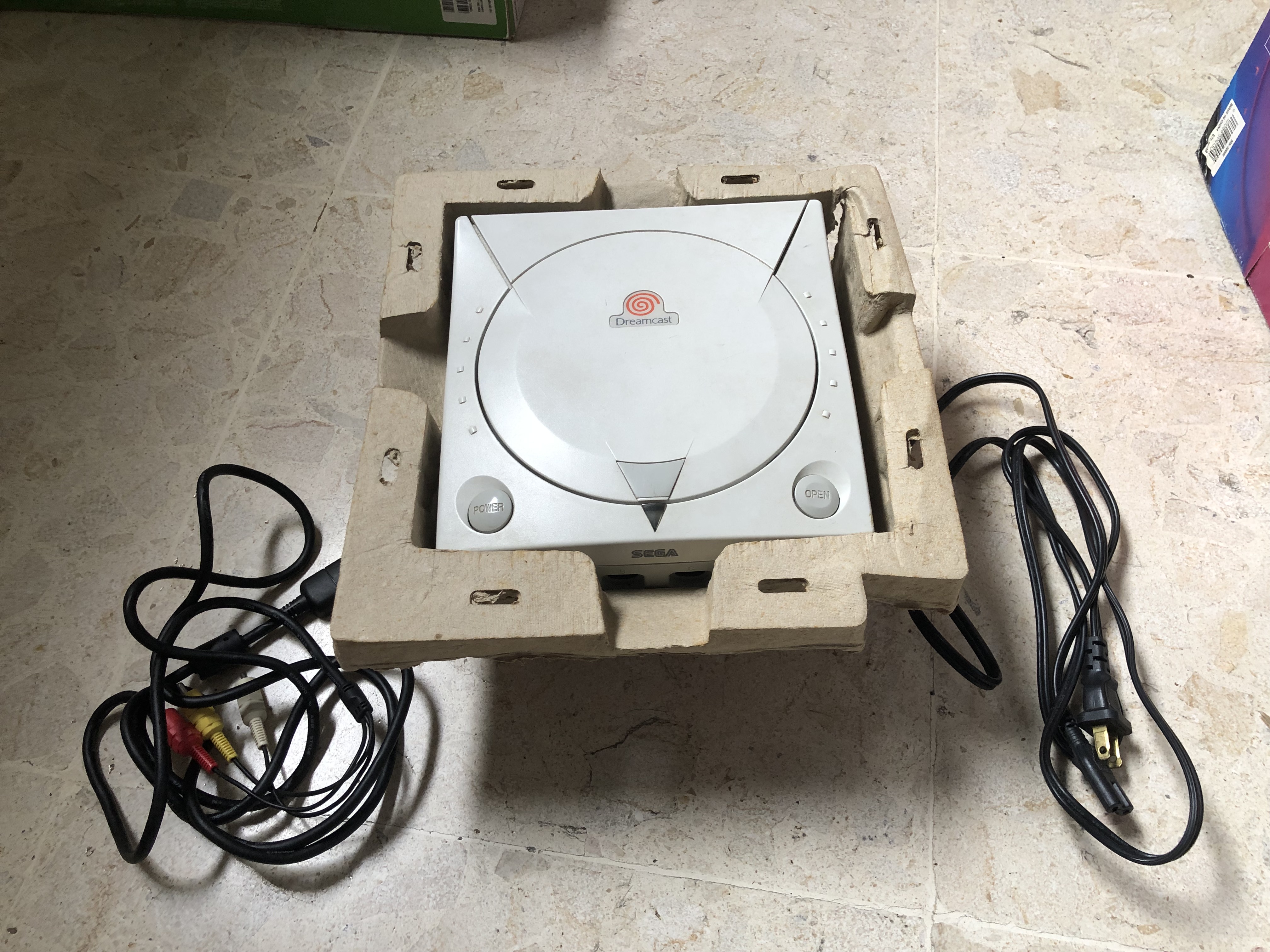 consolas y videojuegos - Sega Dreamcast Original como nuevo en su caja 2