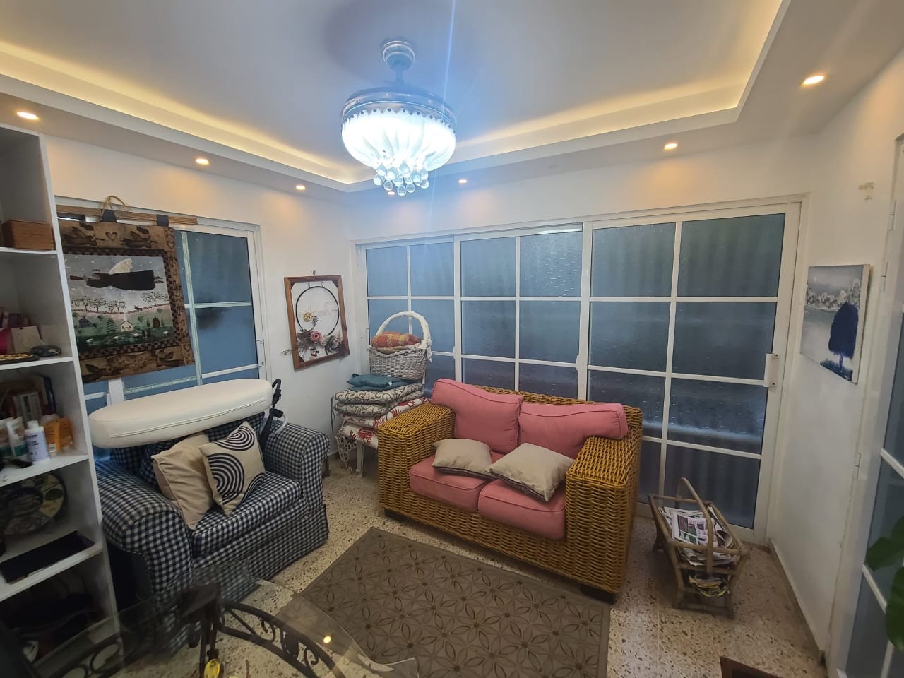 casas - VENDO En Villa Claudia Arroyo Hondo Casa de 2 Niveles 
CODIGO: PD129 6