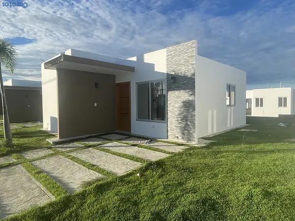 casas - se vende casa lista de 2 habitaciones 1 baño en primaveral III 2