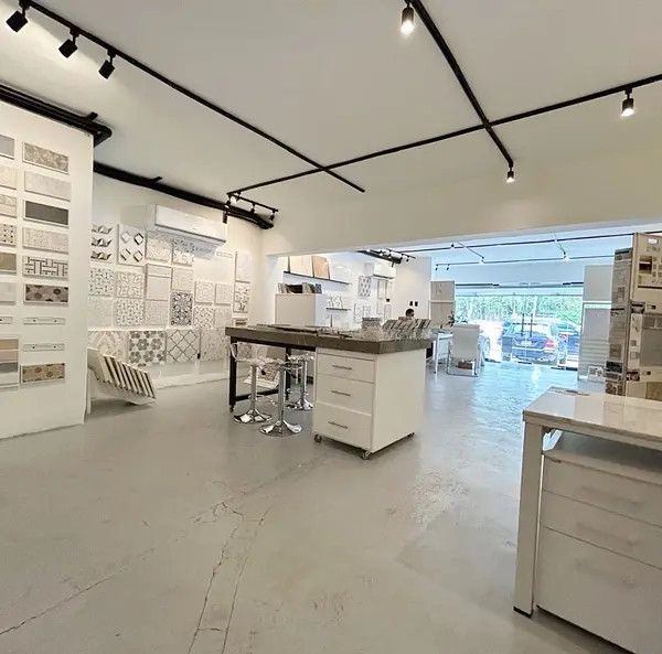 oficinas y locales comerciales - Alquiler local en primer nivel  6