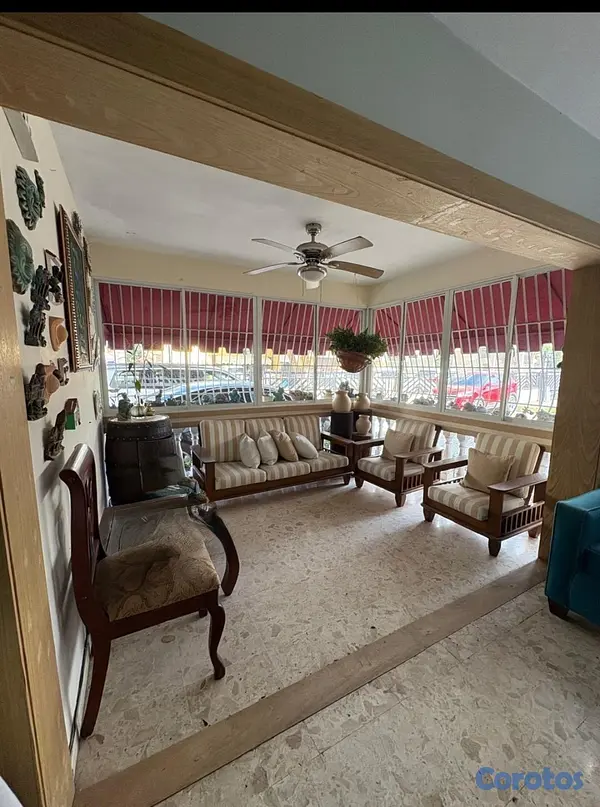apartamentos - Apartamento Remodelado en Venta en Evaristo Morale 1
