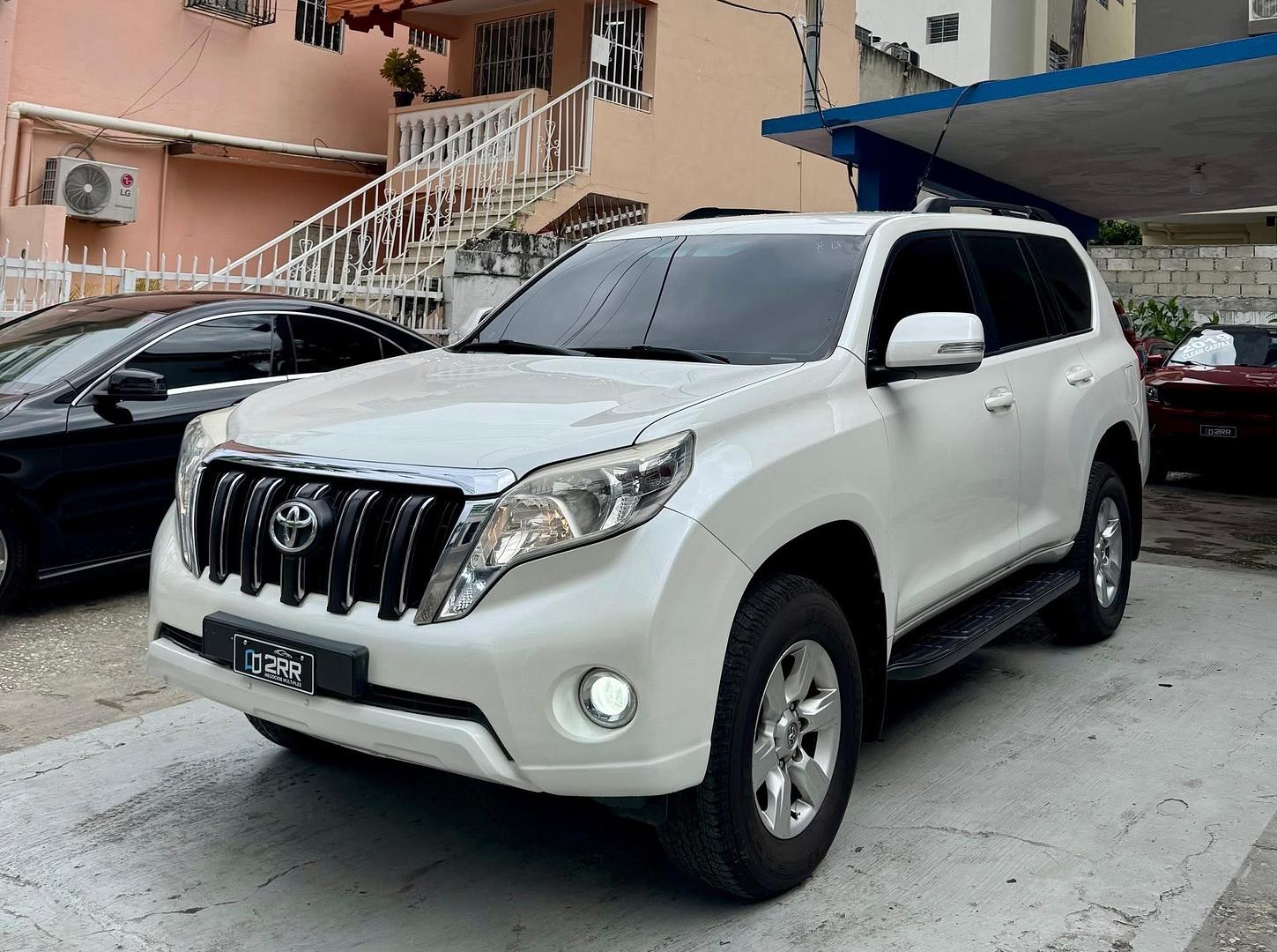 jeepetas y camionetas - Toyota Land Cruiser Prado TXL 2014 5